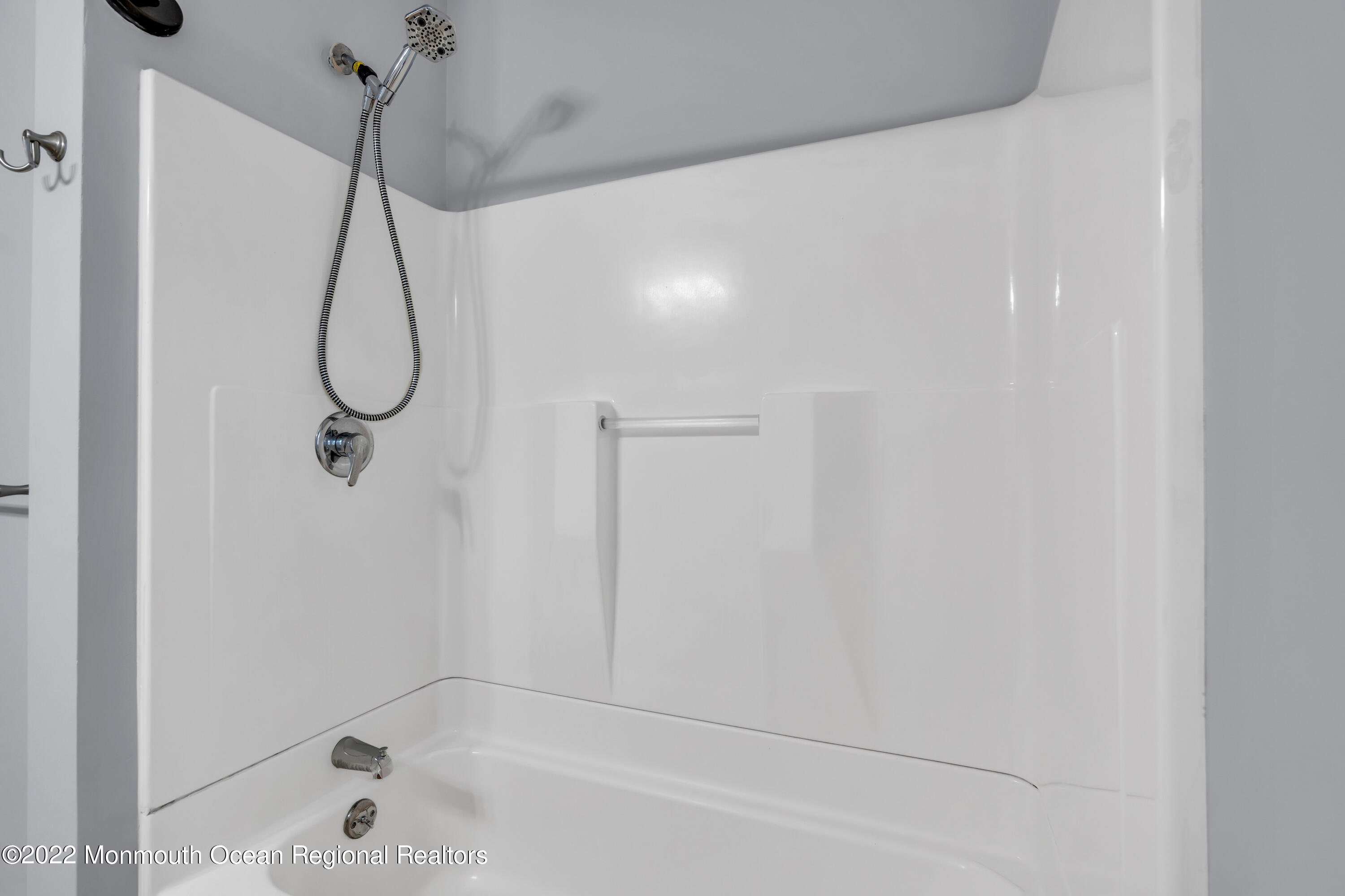 506 Foster Road Toms River, NJ 08753 - Photo 28 of 57 030_dsc06089