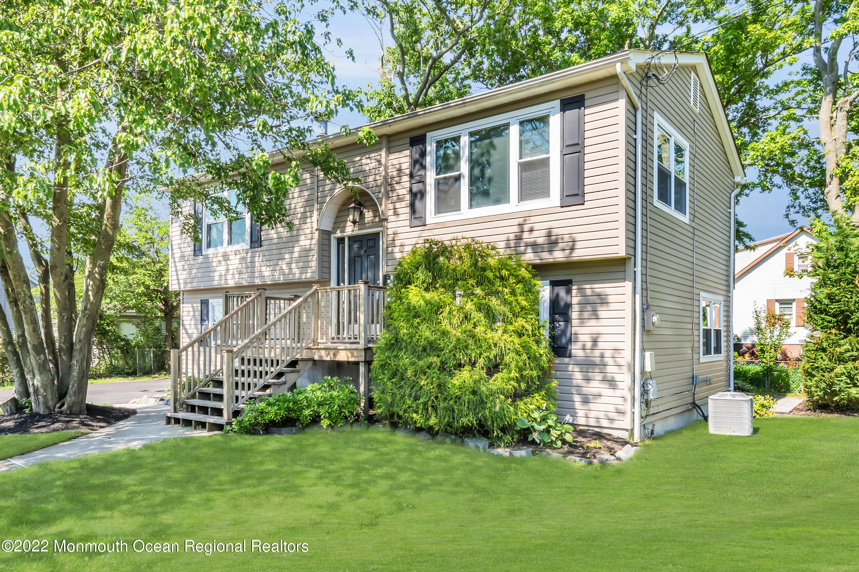 506 Foster Road Toms River, NJ 08753 - Photo 3 of 57 003_dsc06224b