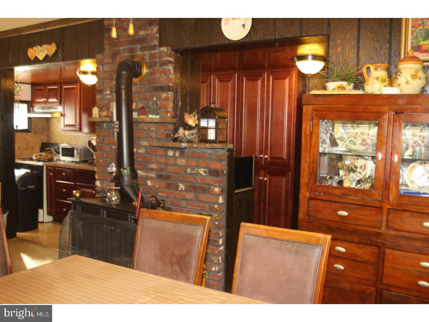 6 West Roland Road Brookhaven, PA 19015 - Photo 8 of 18 Gallery Image 8