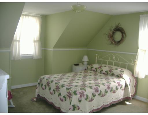 188 Corona Street Springfield, MA 01104 - Photo 5 of 9 Gallery Image 5