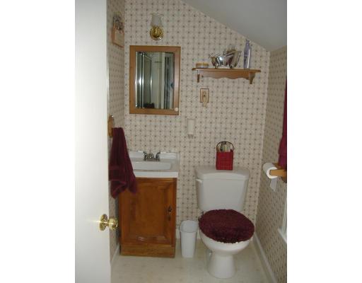188 Corona Street Springfield, MA 01104 - Photo 8 of 9 Gallery Image 8