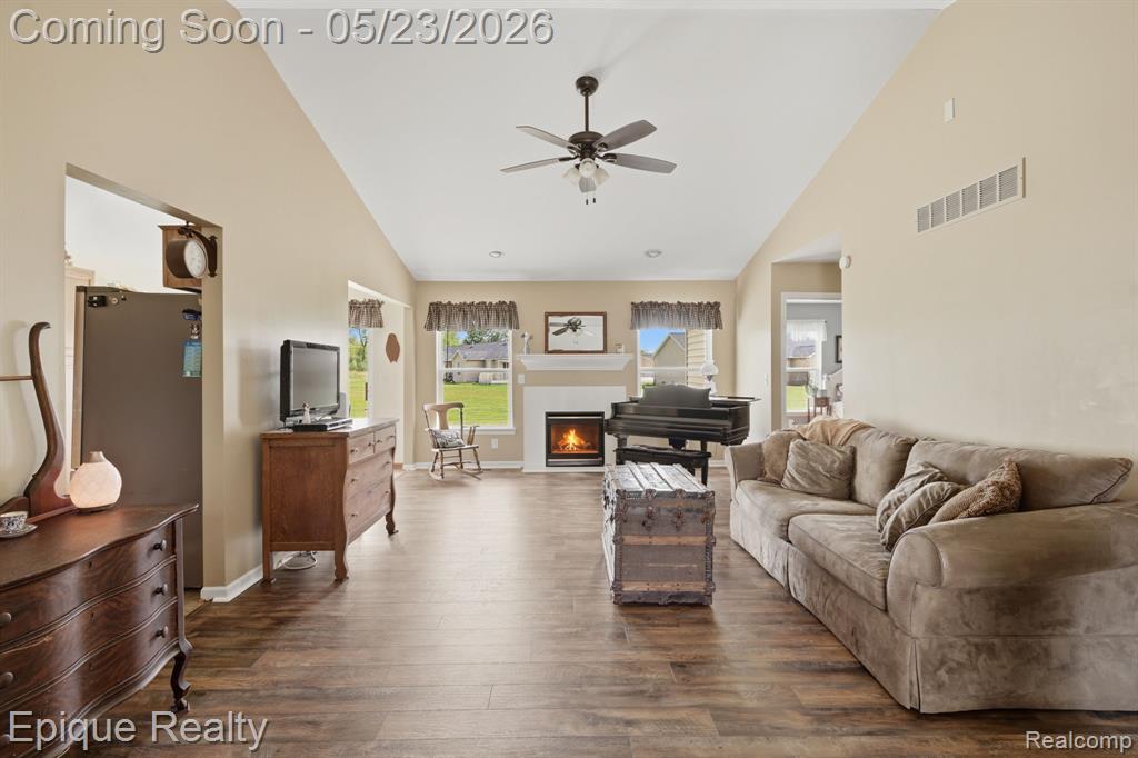 238 Quail Drive Capac, MI 48014 - Photo 5 of 24