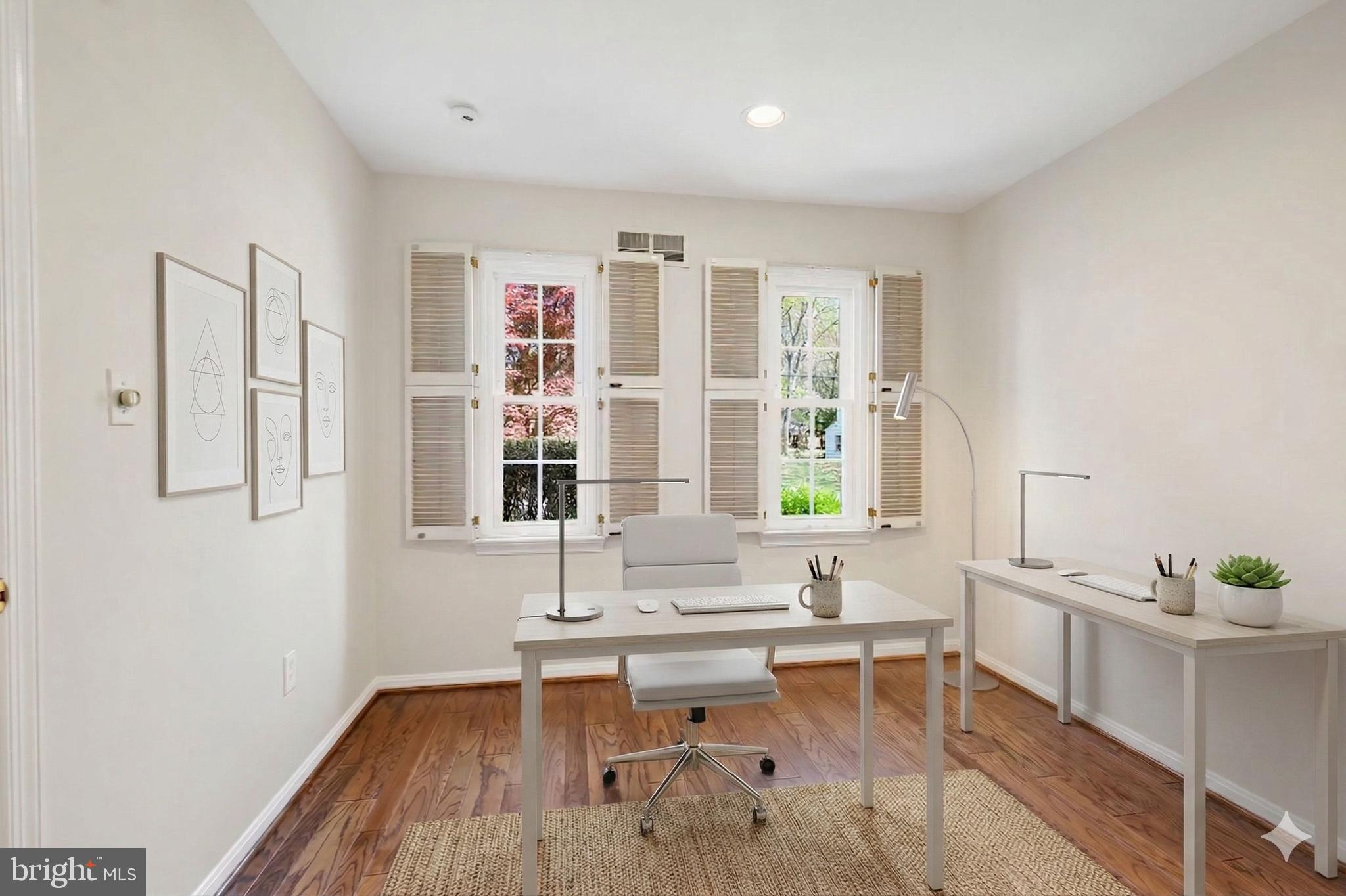 8524 Atwell Road Potomac, MD 20854 - Photo 17 of 38 Office - Virtually Staged