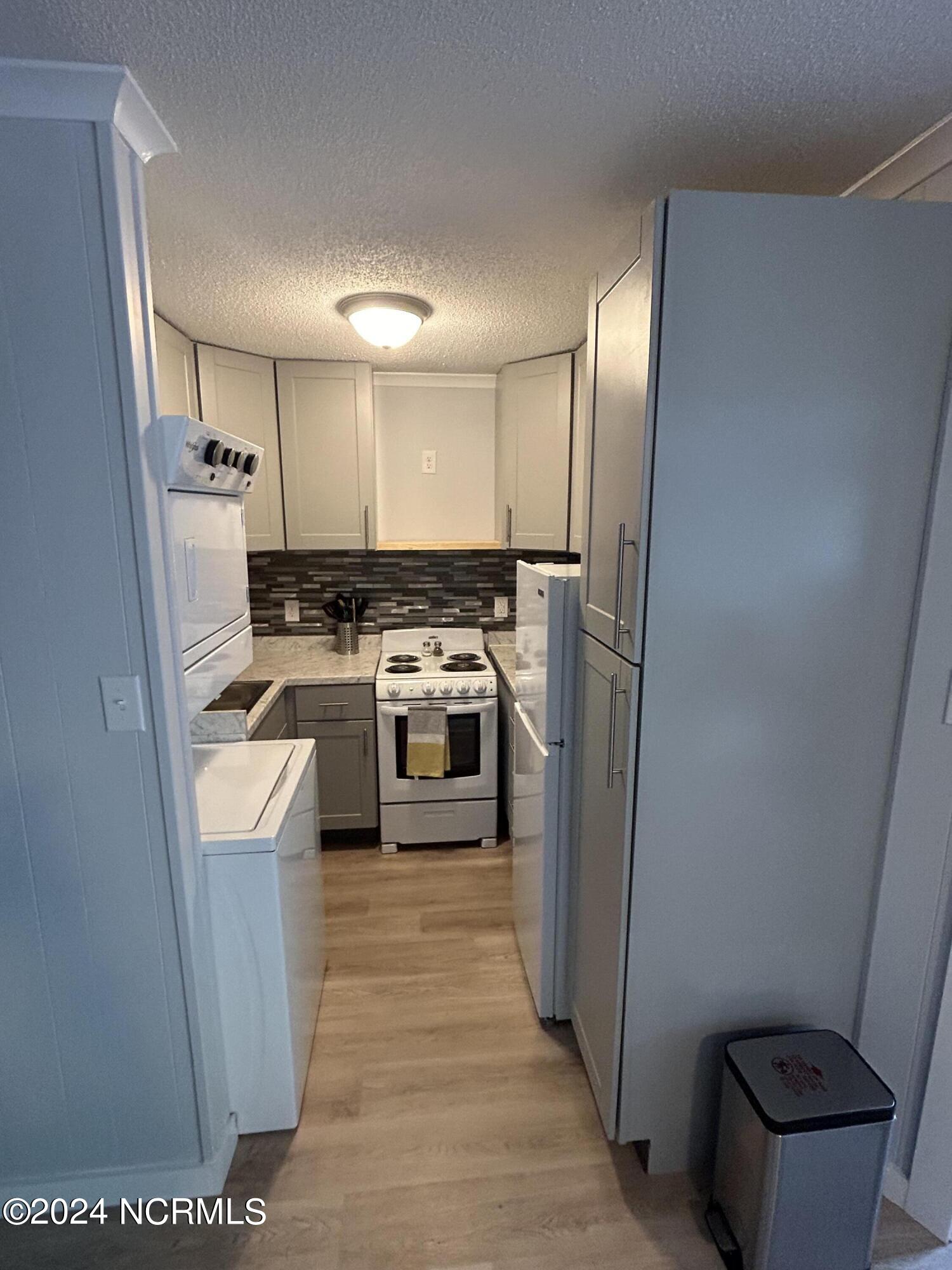 1330 North Howe Street, Unit 1 Southport, NC 28461 - Photo 5 of 20 IMG_7899