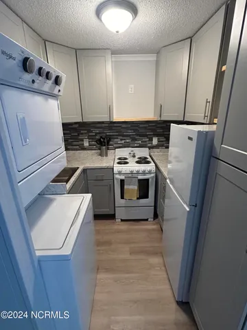 $1,325 | 1330 North Howe Street, Unit 1, Southport, NC 28461