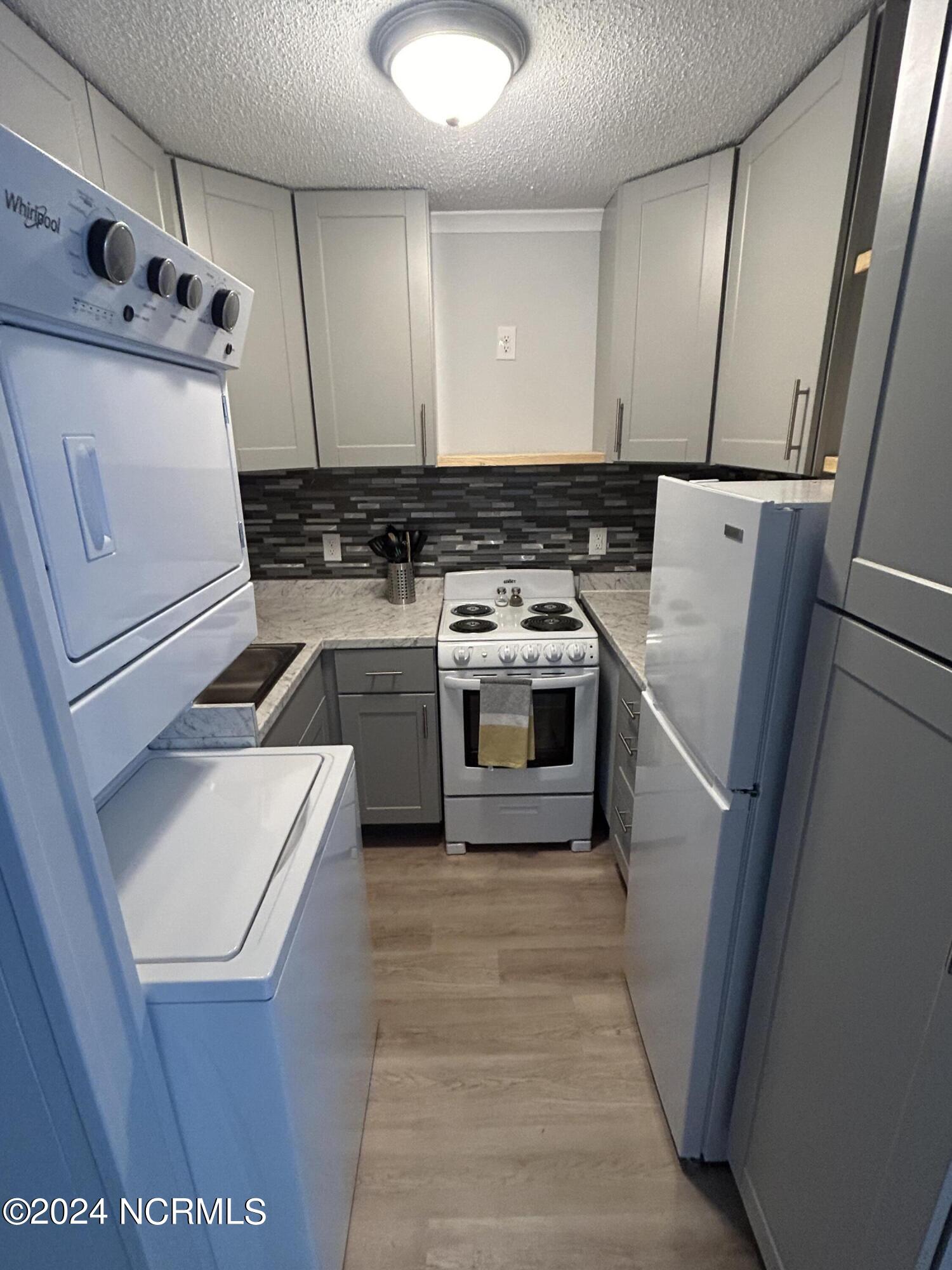 1330 North Howe Street, Unit 1 Southport, NC 28461 - Photo 7 of 20 IMG_7901