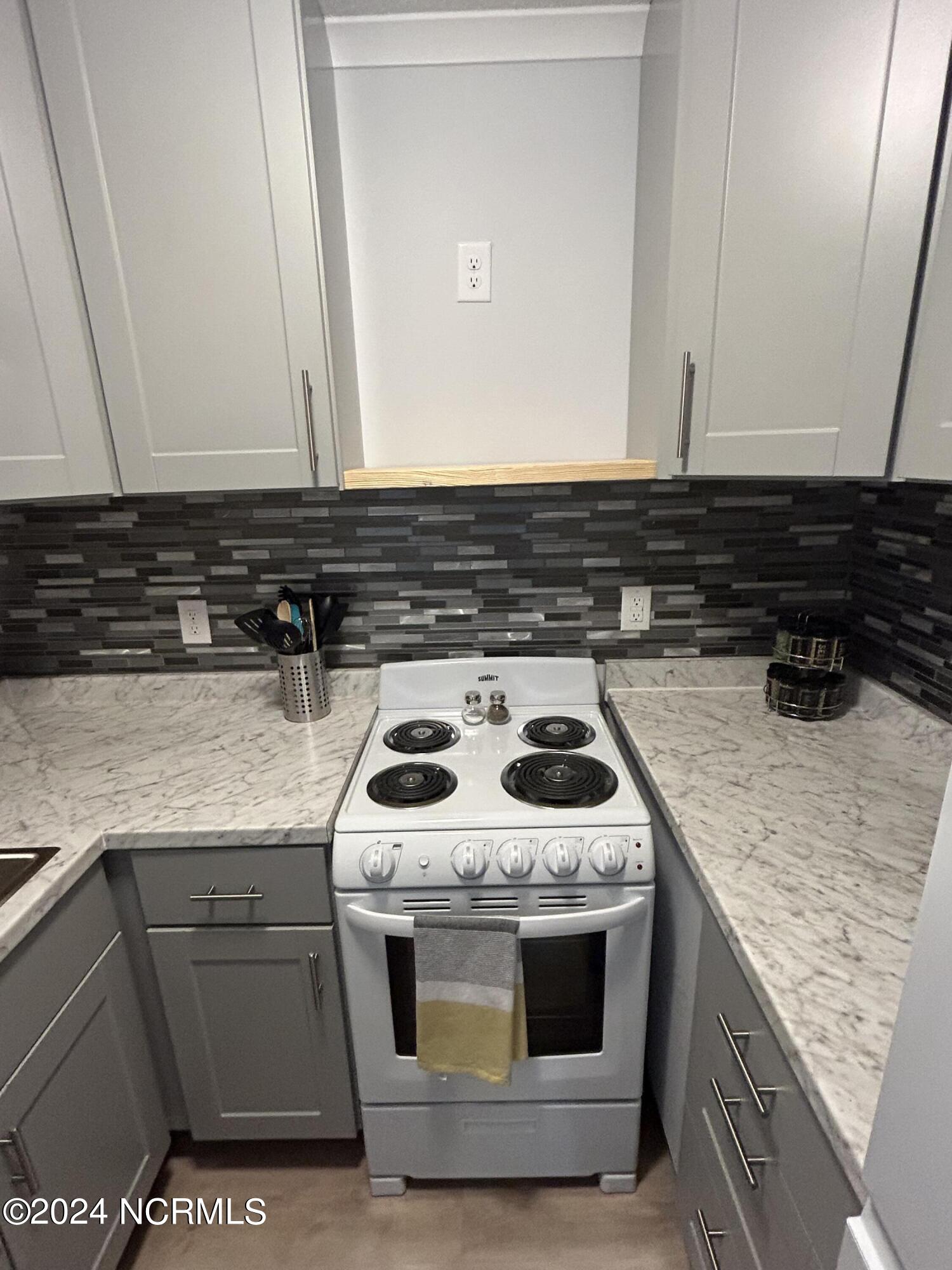 1330 North Howe Street, Unit 1 Southport, NC 28461 - Photo 8 of 20 IMG_7902