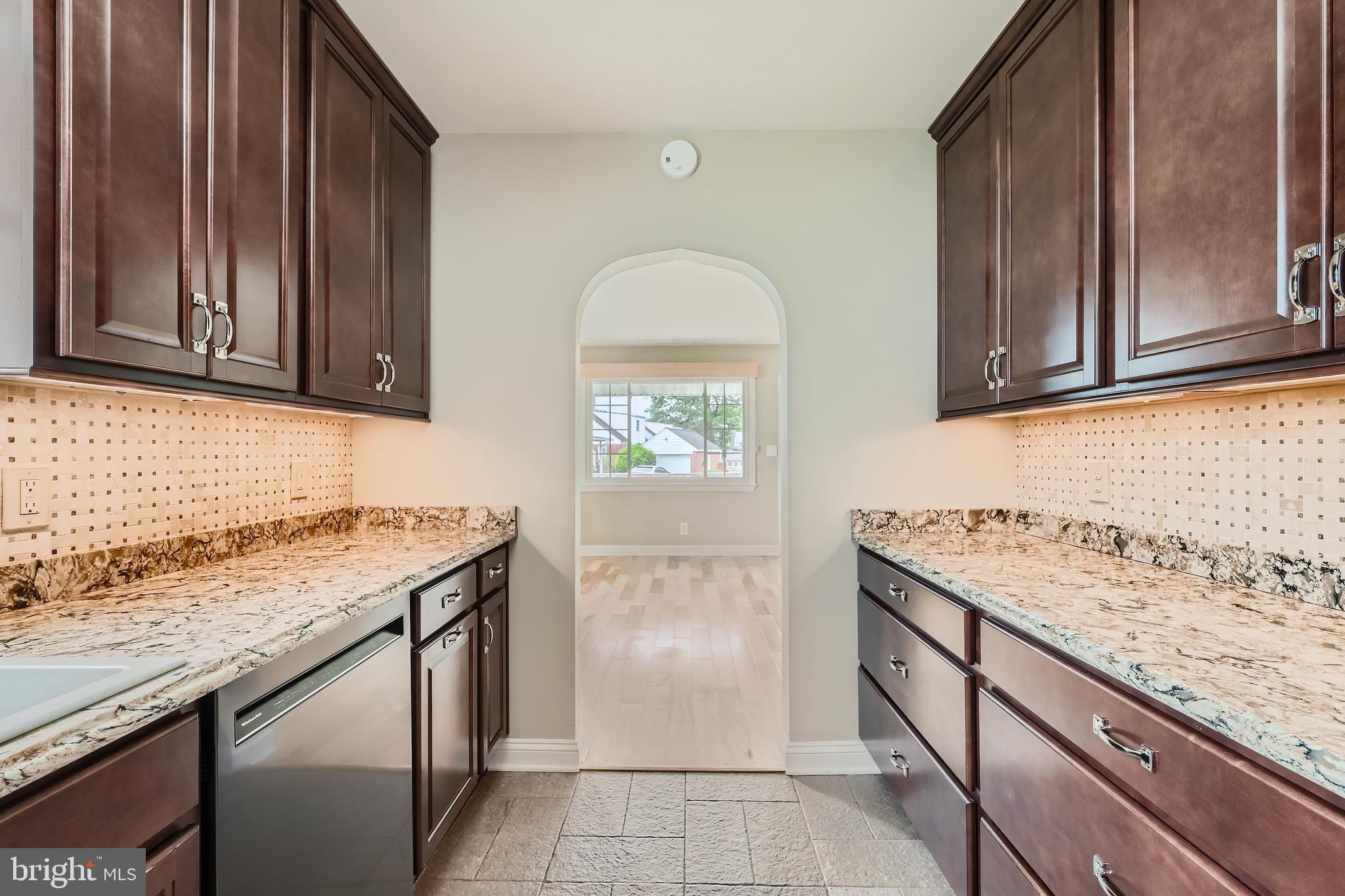 210 Dorell Road Essex, MD 21221 - Photo 7 of 27