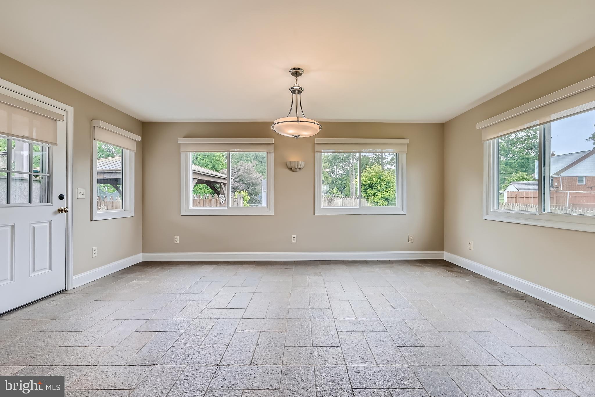 210 Dorell Road Essex, MD 21221 - Photo 8 of 27