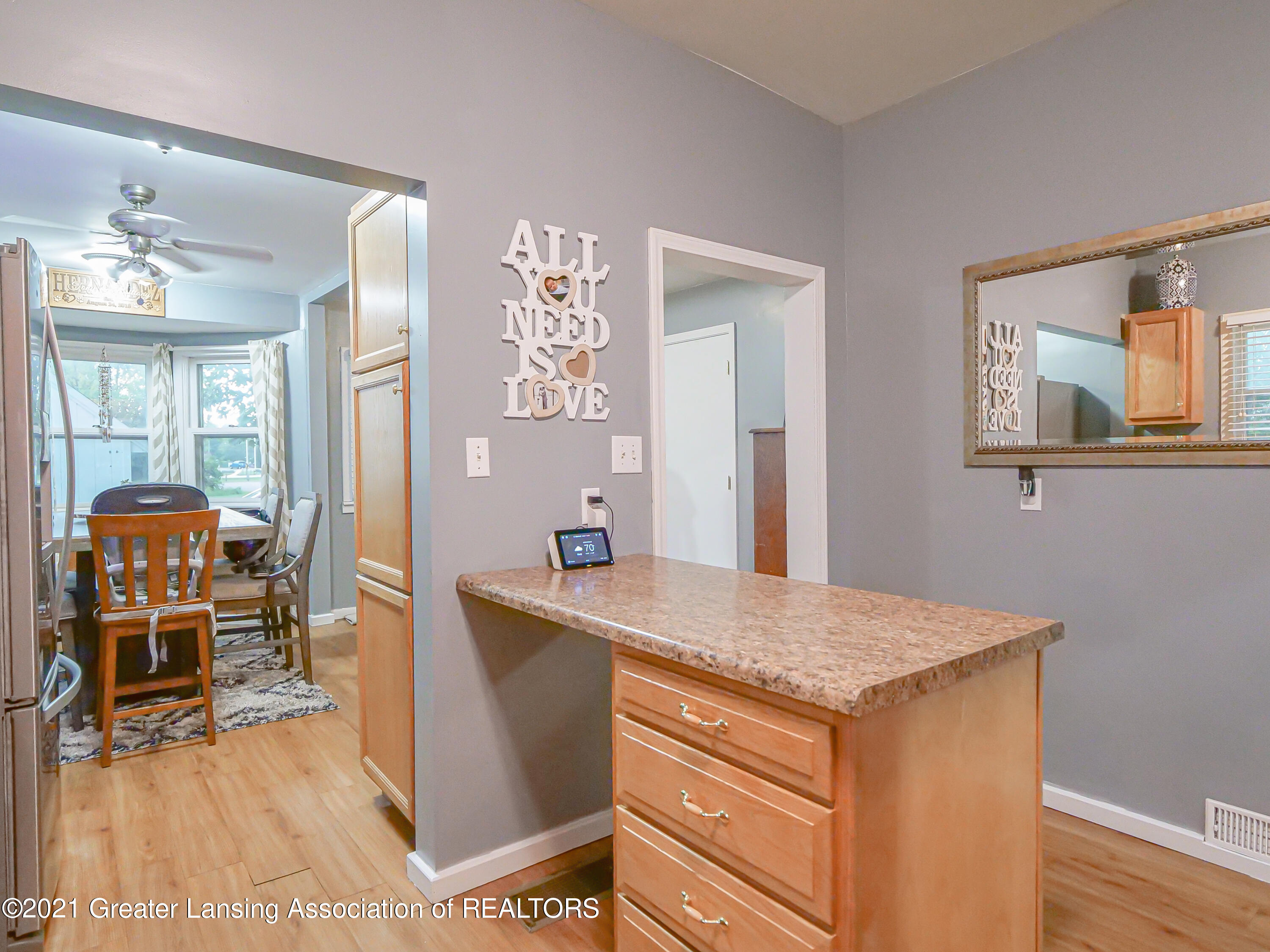 229 Dexter Road Eaton Rapids, MI 48827 - Photo 7 of 28 229_Dexter_Rd-13