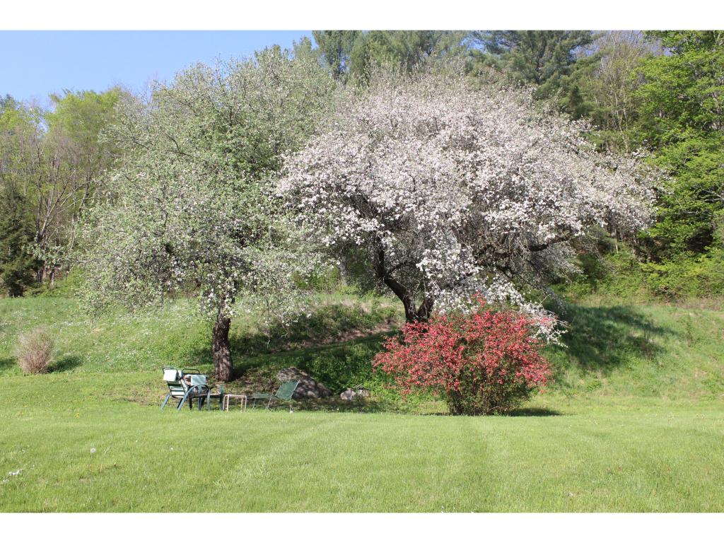 2084 Bridgewater Center Road Bridgewater, VT 05035 - Photo 11 of 27