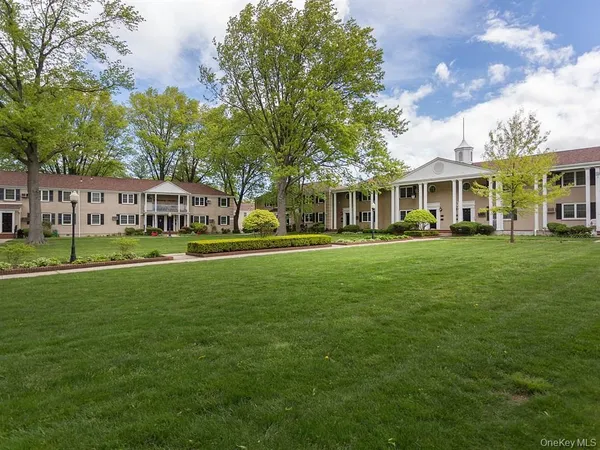 $2,700 | 67-51 223rd Place, Unit 1 | Oakland Gardens