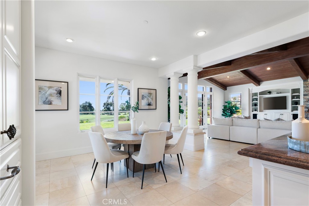 18090 Old Coach Drive Poway, CA 92064 - Photo 14 of 75 a view of a dining room with furniture and window