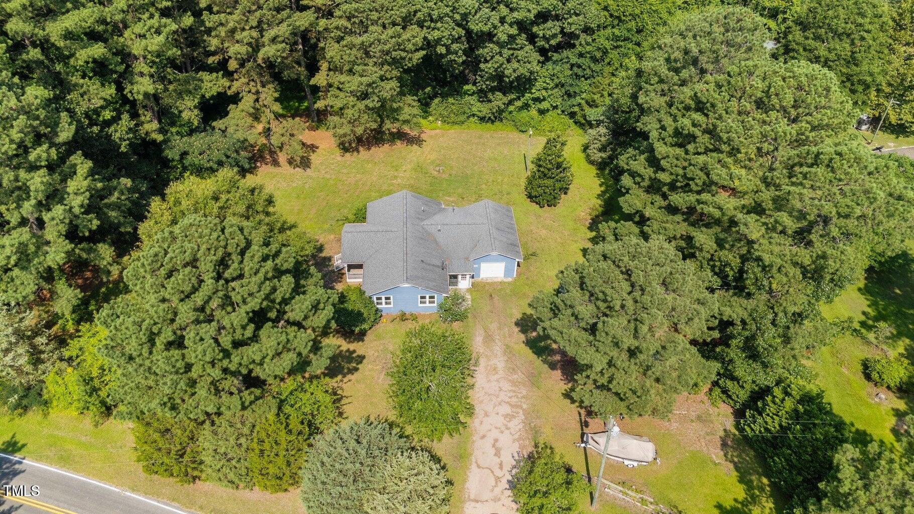 545 Barnette Road Louisburg, NC 27549 - Photo 2 of 37 20250702124030556861000000-o