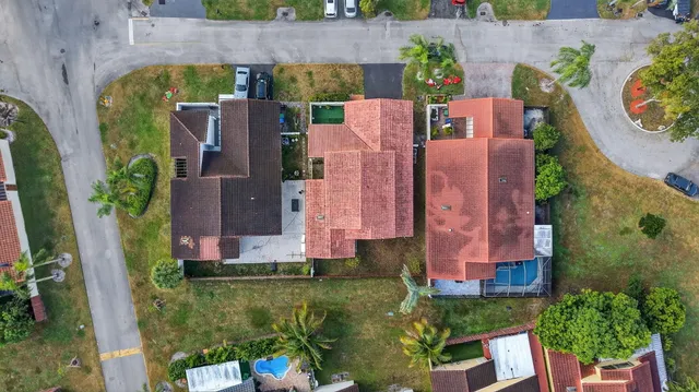 a view of a house with a street