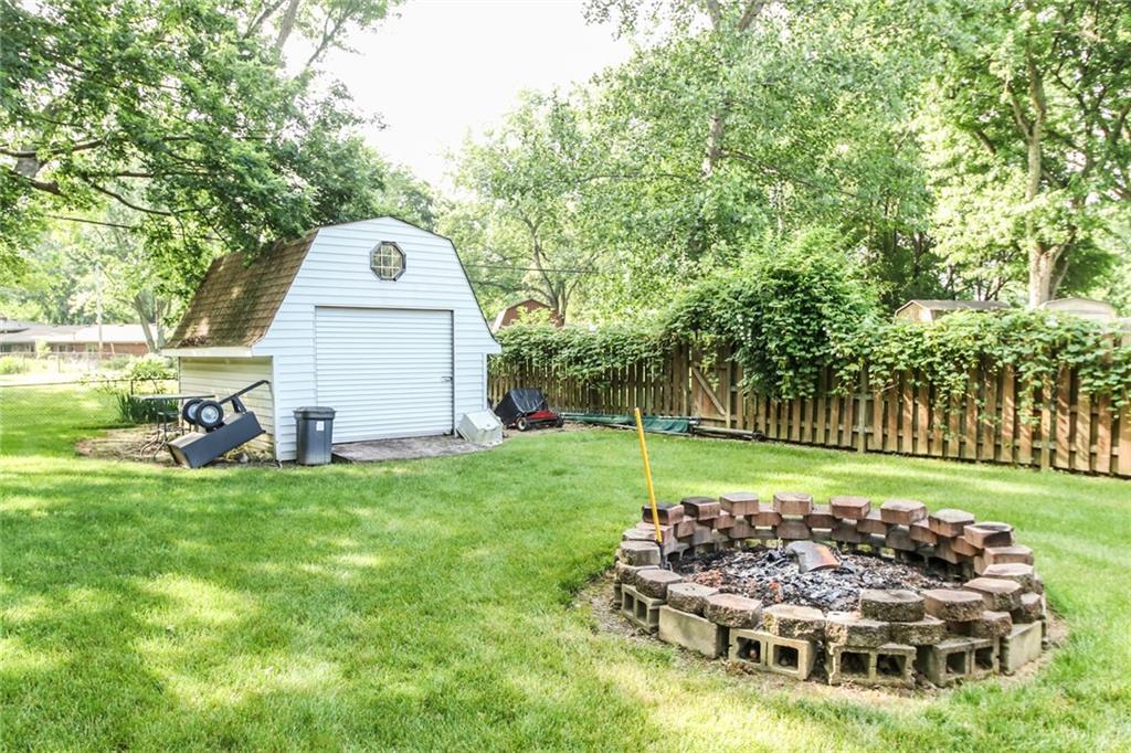 1097 Price Road Avon, IN 46123 - Photo 23 of 48 Gallery Image 23