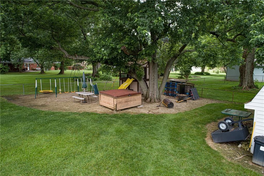 1097 Price Road Avon, IN 46123 - Photo 37 of 48 Gallery Image 37