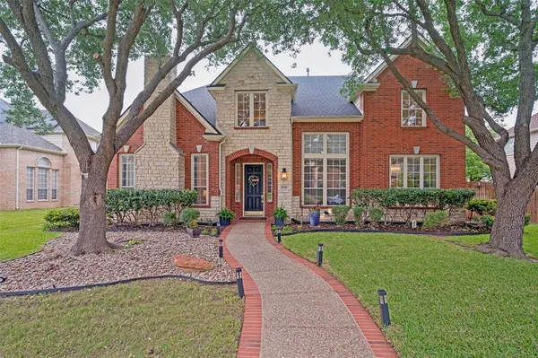 $762,000 | 7724 Saragosa Creek Drive, Plano, TX 75025