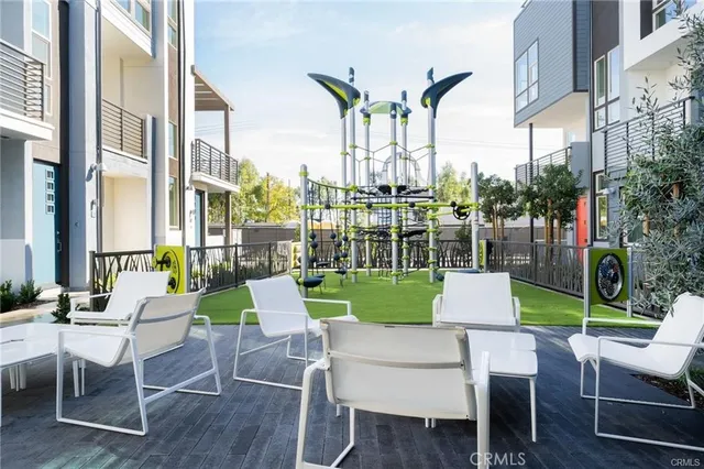 $1,125,000 | 337 Placemark, Irvine, CA 92614