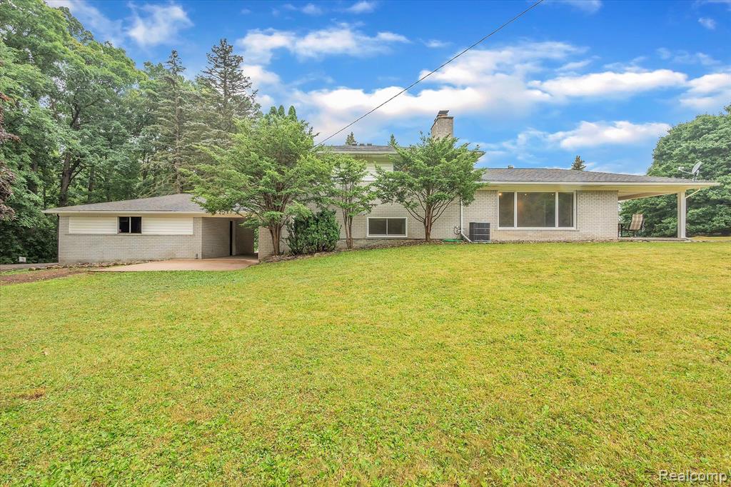 30540 Pear Ridge Farmington Hills, MI 48334 - Photo 43 of 66