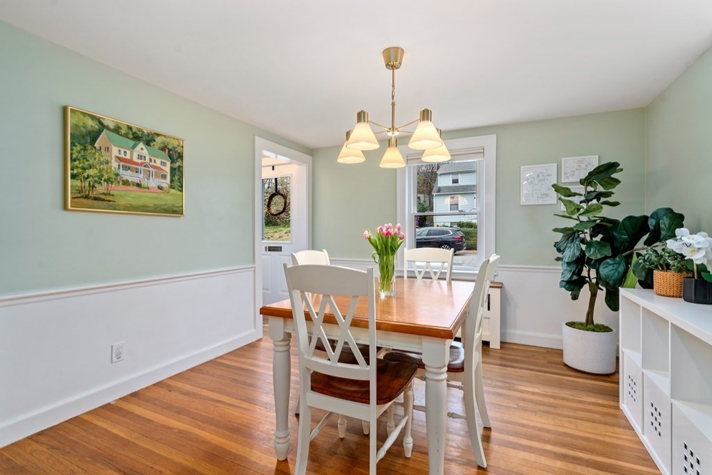 7 Florence Road Waltham, MA 02453 - Photo 18 of 32