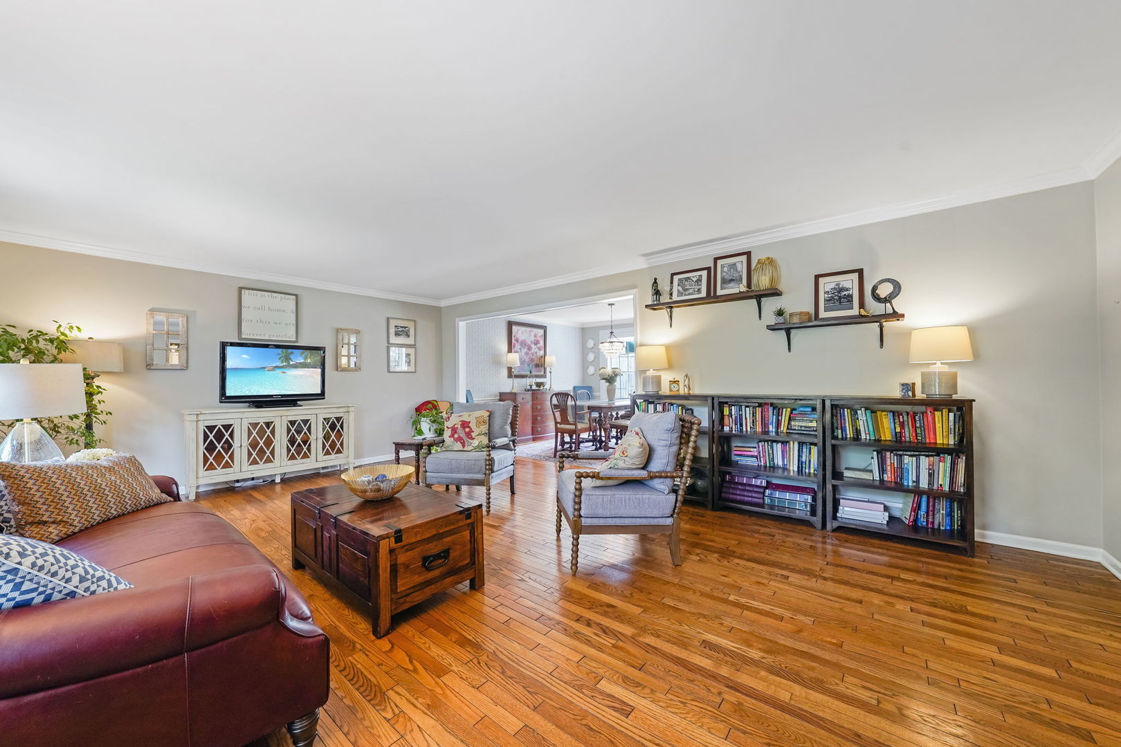 1S771 Carrol Gate Road Wheaton, IL 60189 - Photo 17 of 52