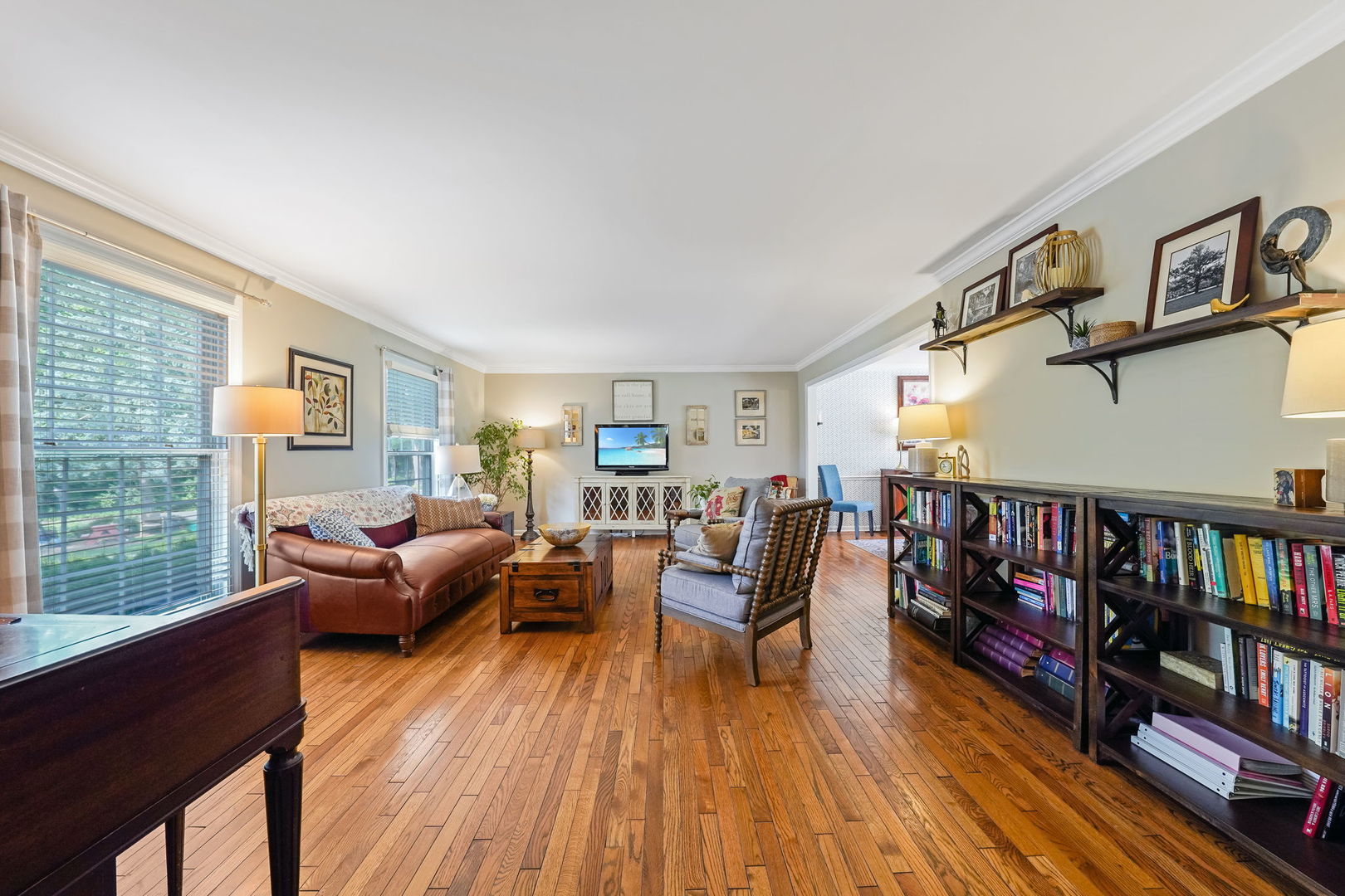 1S771 Carrol Gate Road Wheaton, IL 60189 - Photo 18 of 52