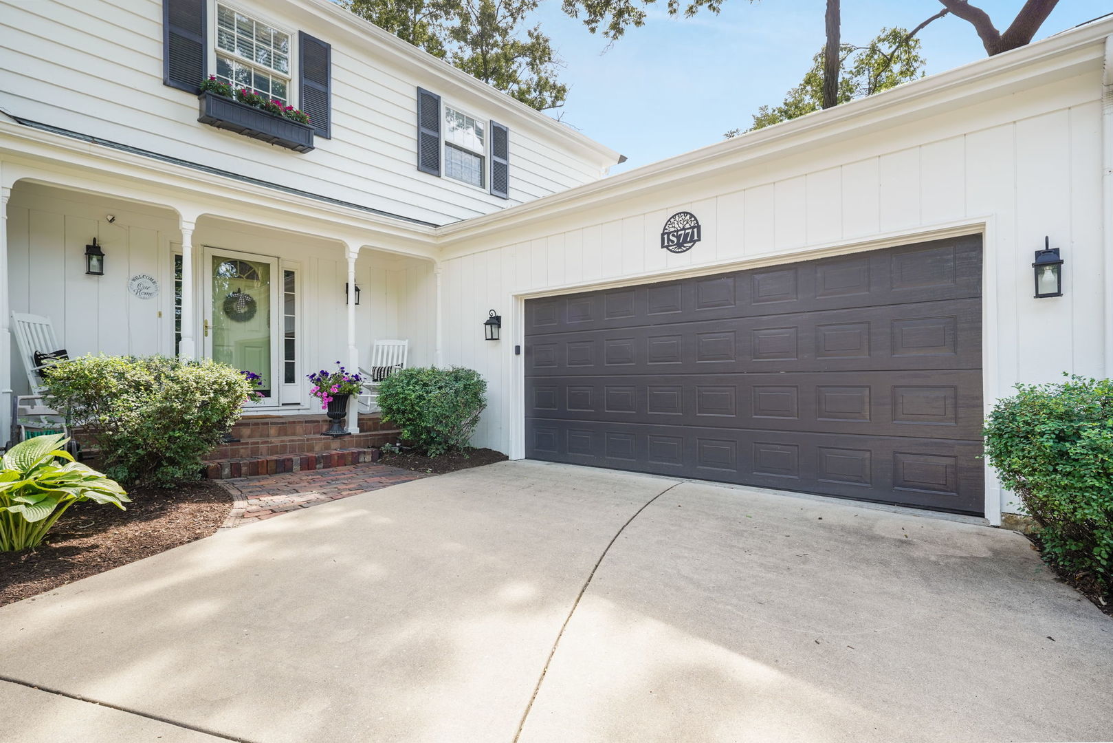 1S771 Carrol Gate Road Wheaton, IL 60189 - Photo 2 of 52