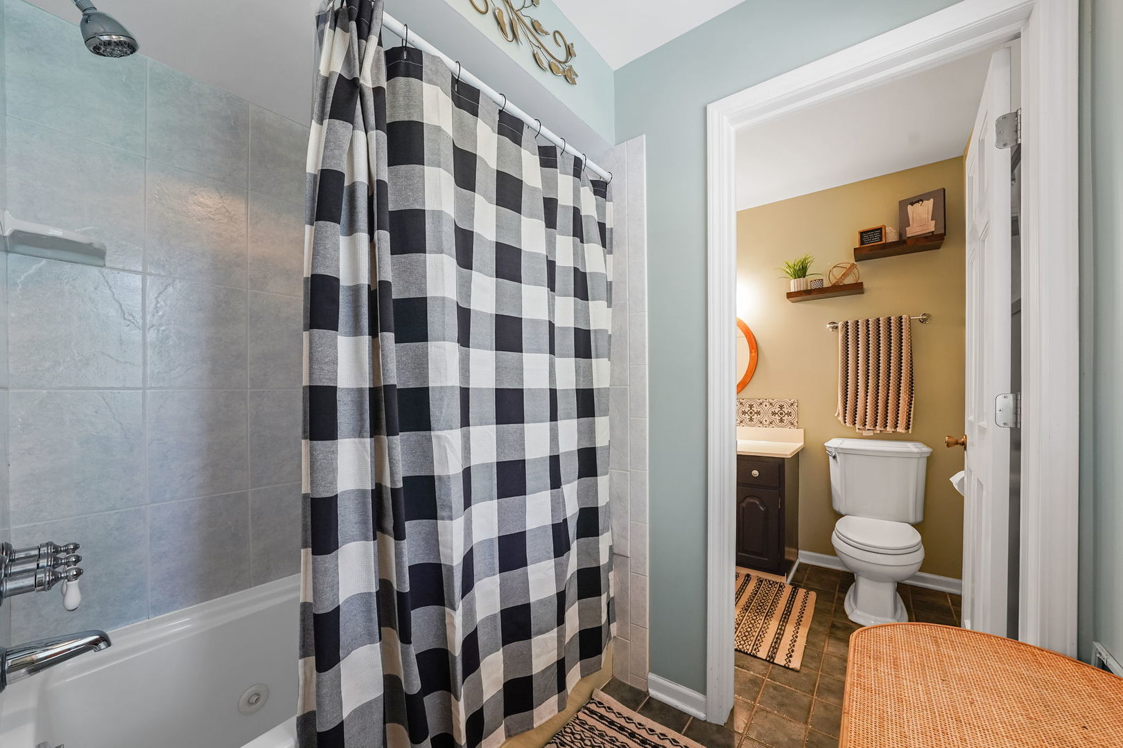 1S771 Carrol Gate Road Wheaton, IL 60189 - Photo 27 of 52