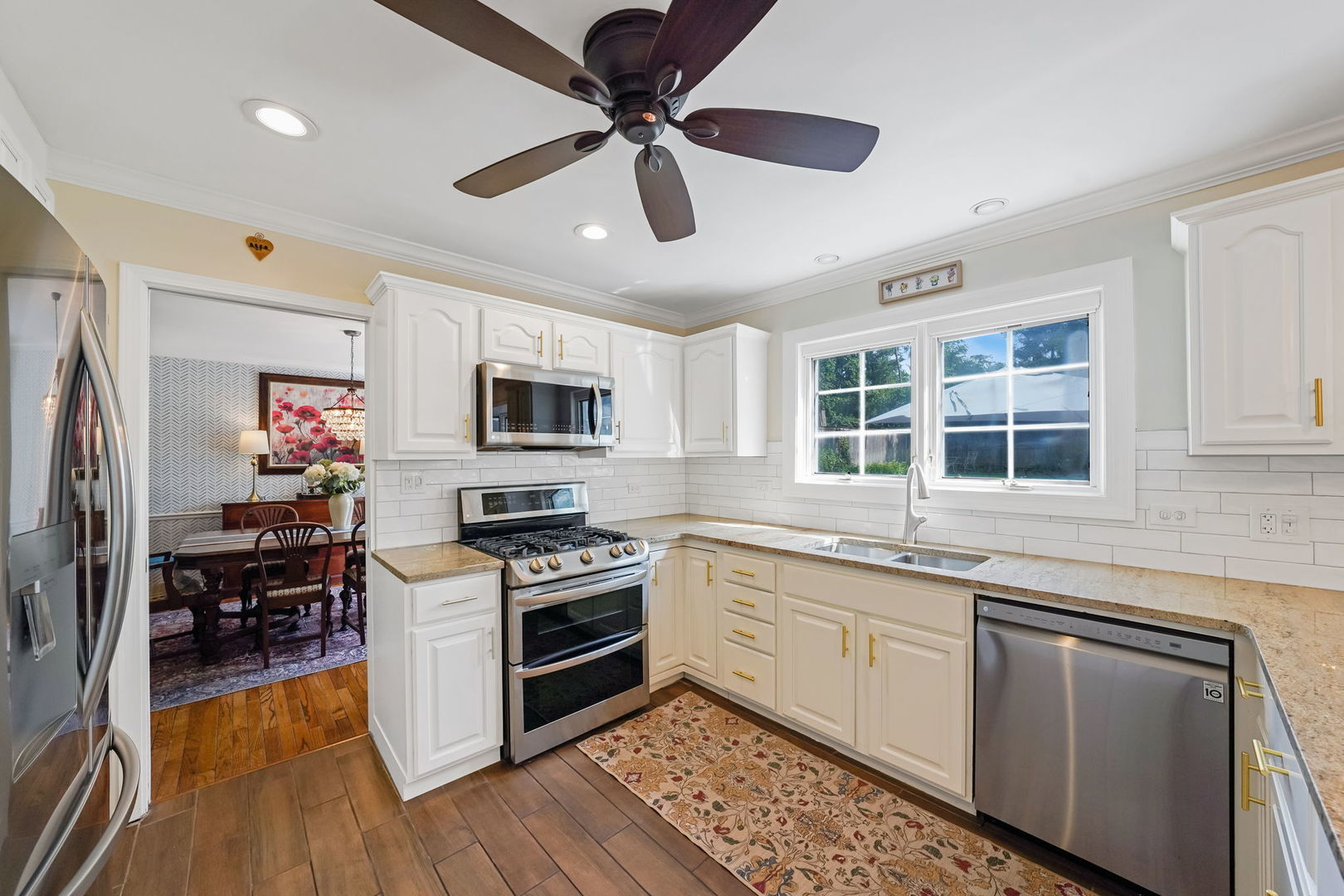 1S771 Carrol Gate Road Wheaton, IL 60189 - Photo 6 of 52