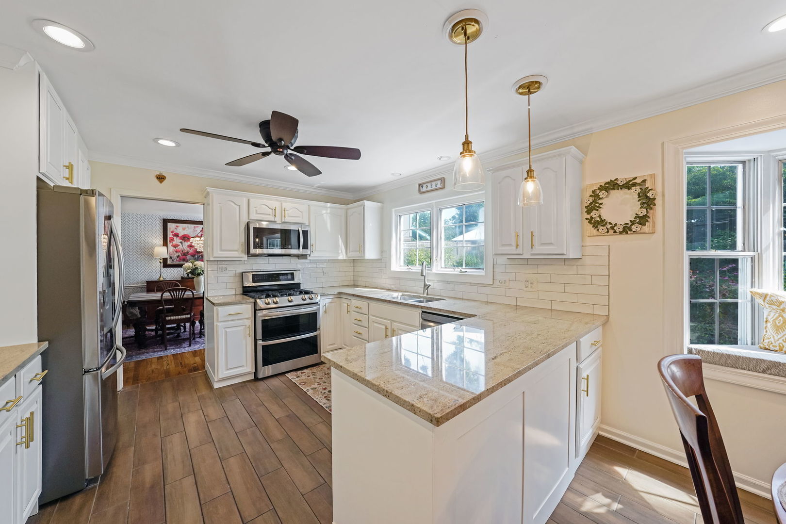 1S771 Carrol Gate Road Wheaton, IL 60189 - Photo 7 of 52