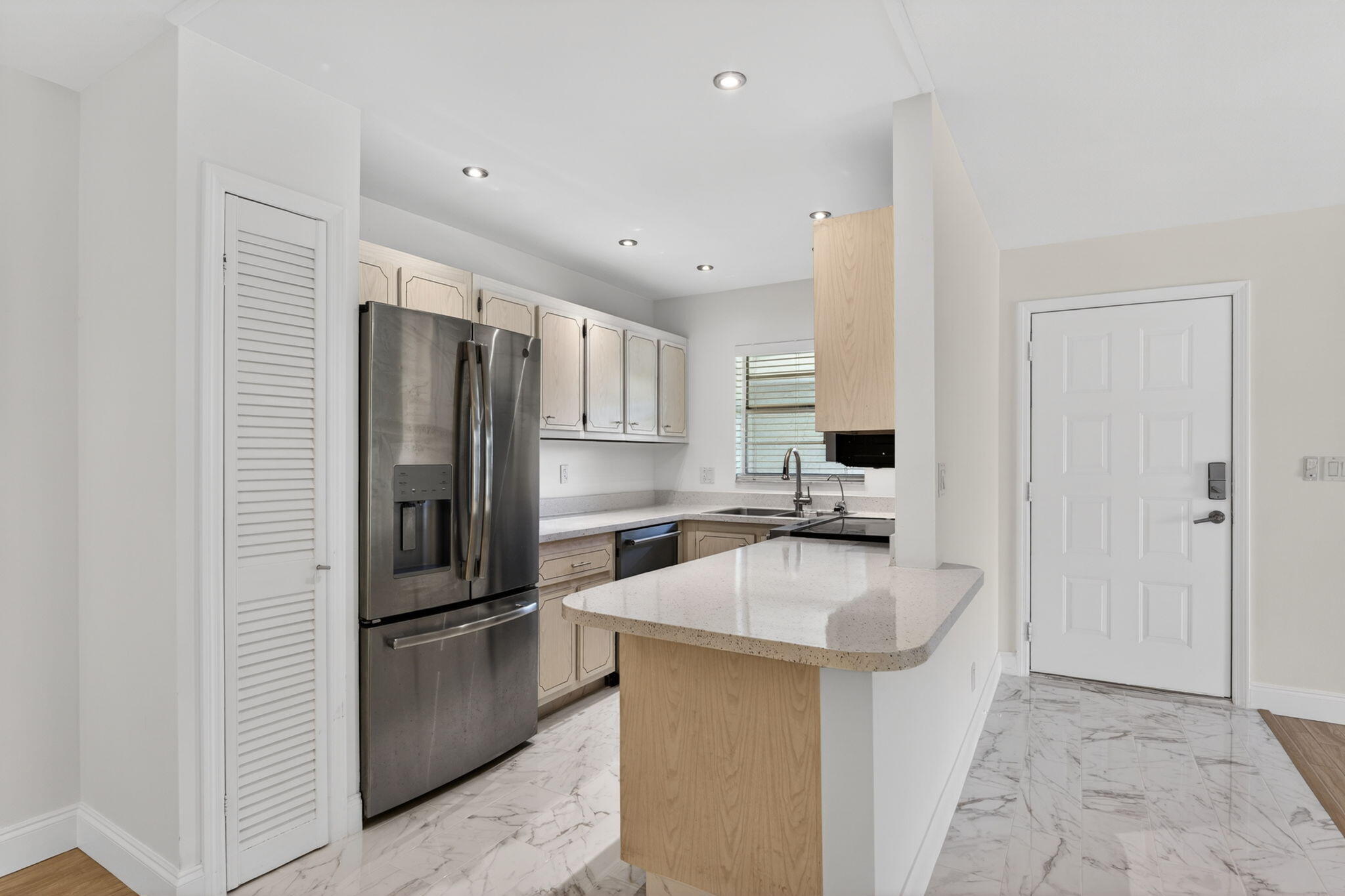 1174 Northwest 13th Street, Unit 242B Boca Raton, FL 33486 - Photo 12 of 40 4-web-or-mls-DSC03052