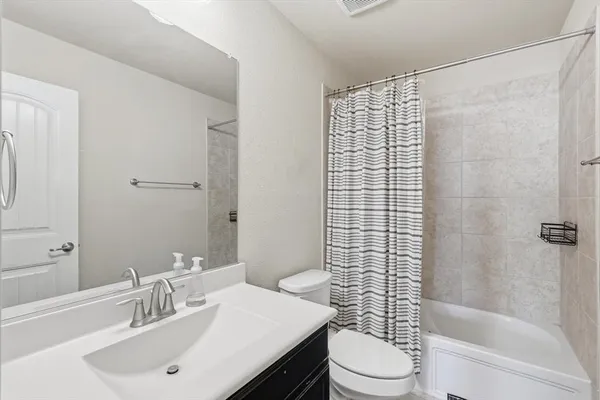 $2,995 | 11504 Aquilla Drive, Frisco, TX 75036