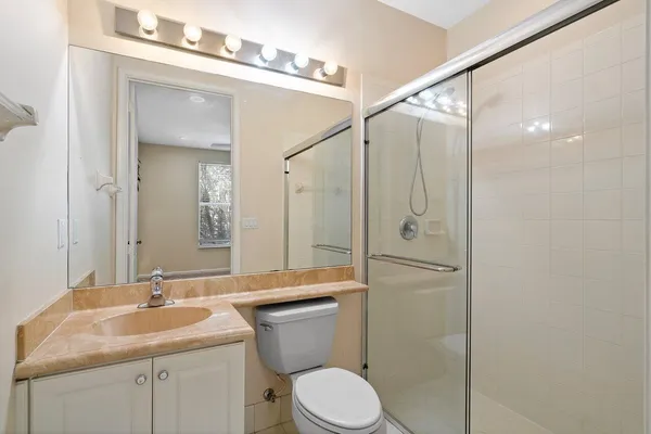 $3,000 | 1450 VÃa Alferi, Boynton Beach, FL 33426