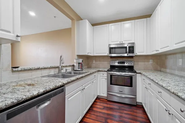 $3,000 | 1450 VÃa Alferi, Boynton Beach, FL 33426