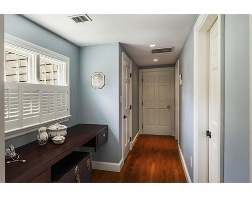 34 Jefferson Road Winchester, MA 01890 - Photo 20 of 38