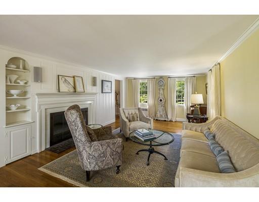 34 Jefferson Road Winchester, MA 01890 - Photo 7 of 38