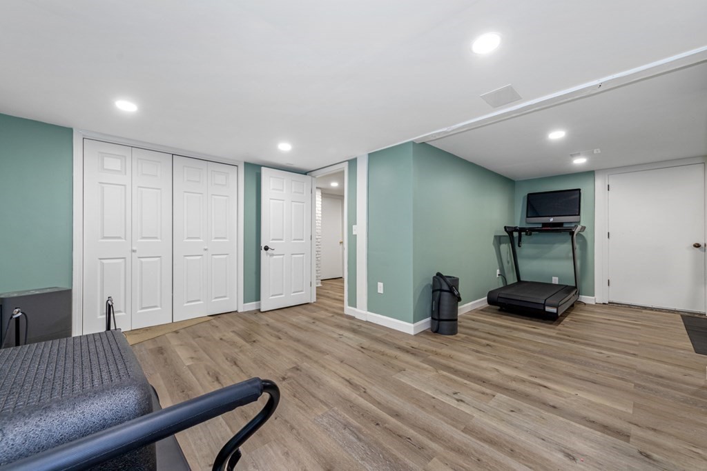 22 Dean Road Reading, MA 01867 - Photo 29 of 42 Gallery Image 29