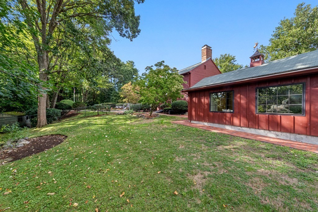 22 Dean Road Reading, MA 01867 - Photo 33 of 42 Gallery Image 33