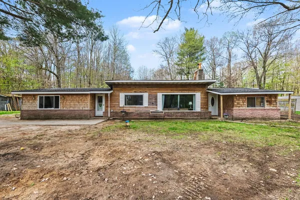 $289,999 | 12502 McMurty Drive Northeast, Sand Lake, MI 49343