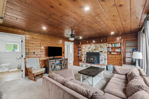 $289,999 | 12502 McMurty Drive Northeast, Sand Lake, MI 49343