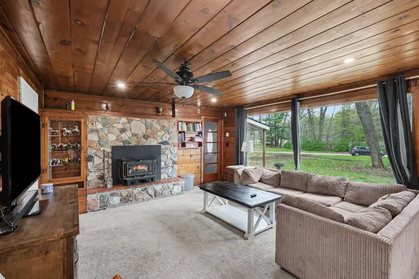 $289,999 | 12502 McMurty Drive Northeast, Sand Lake, MI 49343