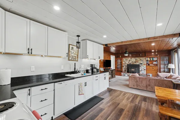 $289,999 | 12502 McMurty Drive Northeast, Sand Lake, MI 49343