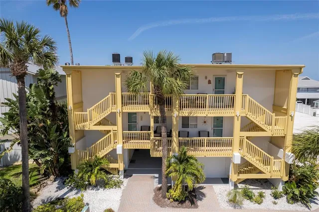 $697,990 | 708 Gulf Boulevard, Unit D, Indian Rocks Beach, FL 33785
