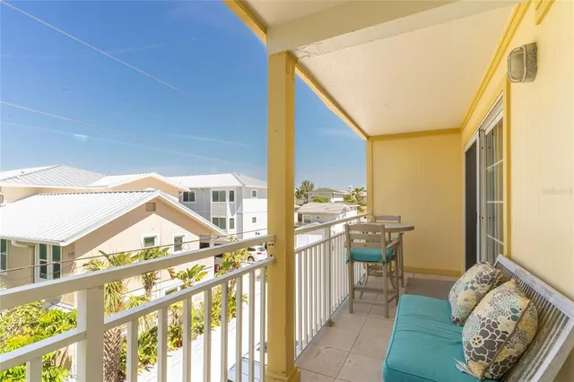 $697,990 | 708 Gulf Boulevard, Unit D, Indian Rocks Beach, FL 33785