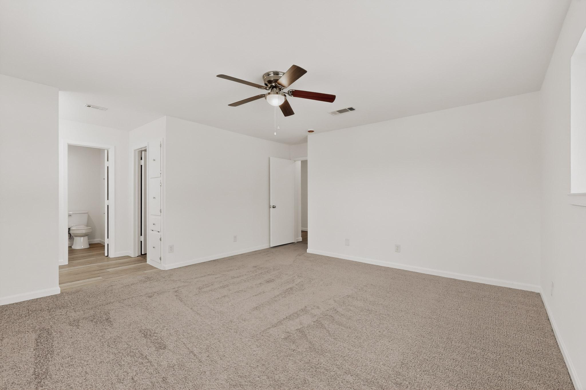 812 George Street Taylor, TX 76574 - Photo 14 of 34
