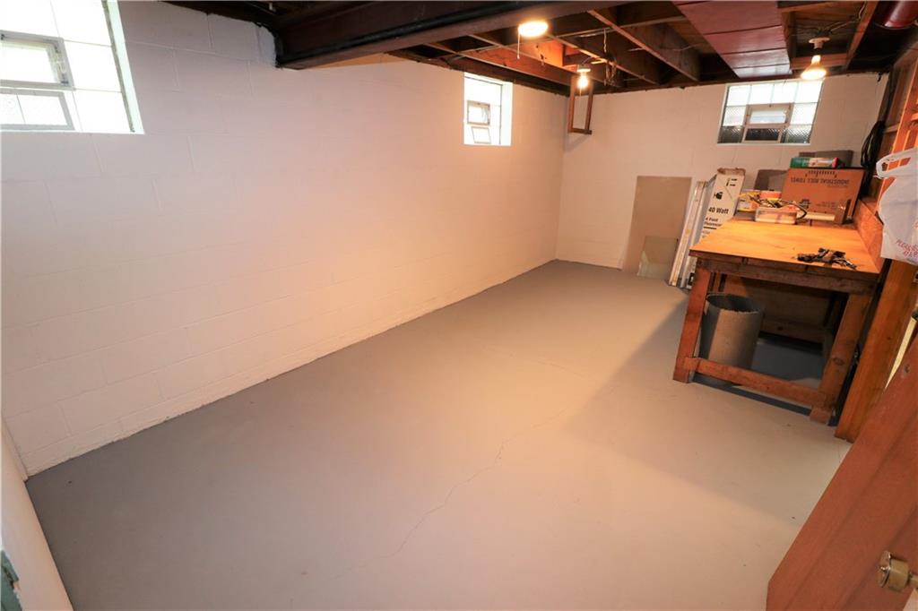 912 Freeport Road Brackenridge, PA 15014 - Photo 19 of 25 Gallery Image 19
