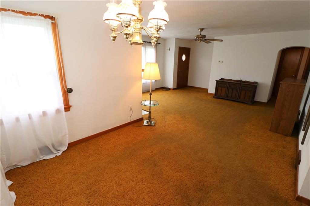 912 Freeport Road Brackenridge, PA 15014 - Photo 6 of 25 Gallery Image 6