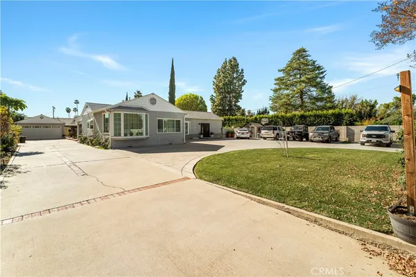 $1,698,900 | 15358 Cohasset Street, Van Nuys, CA 91406