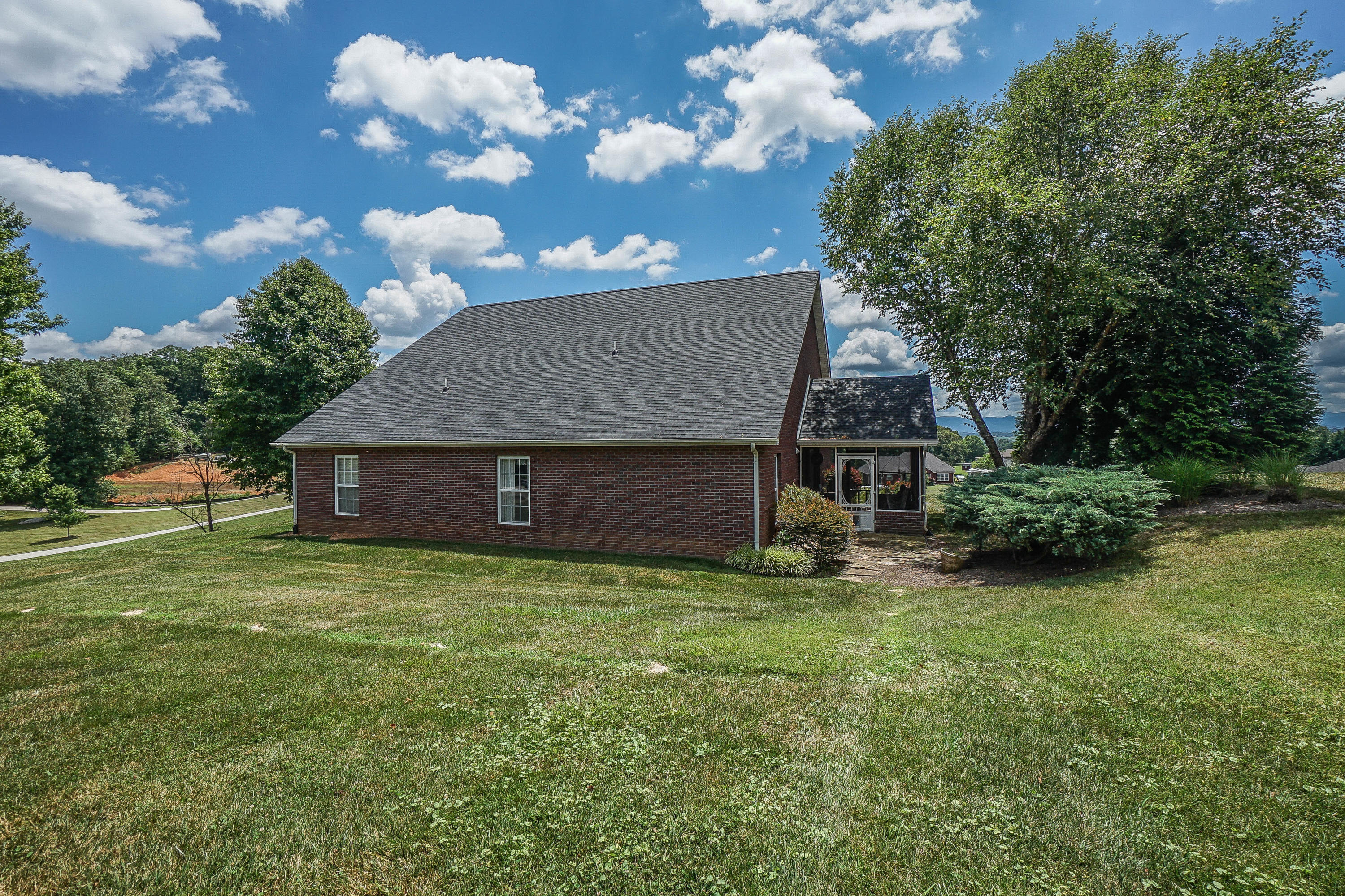 1235 Houston Springs Road Greenback, TN 37742 - Photo 33 of 40 DSC00708